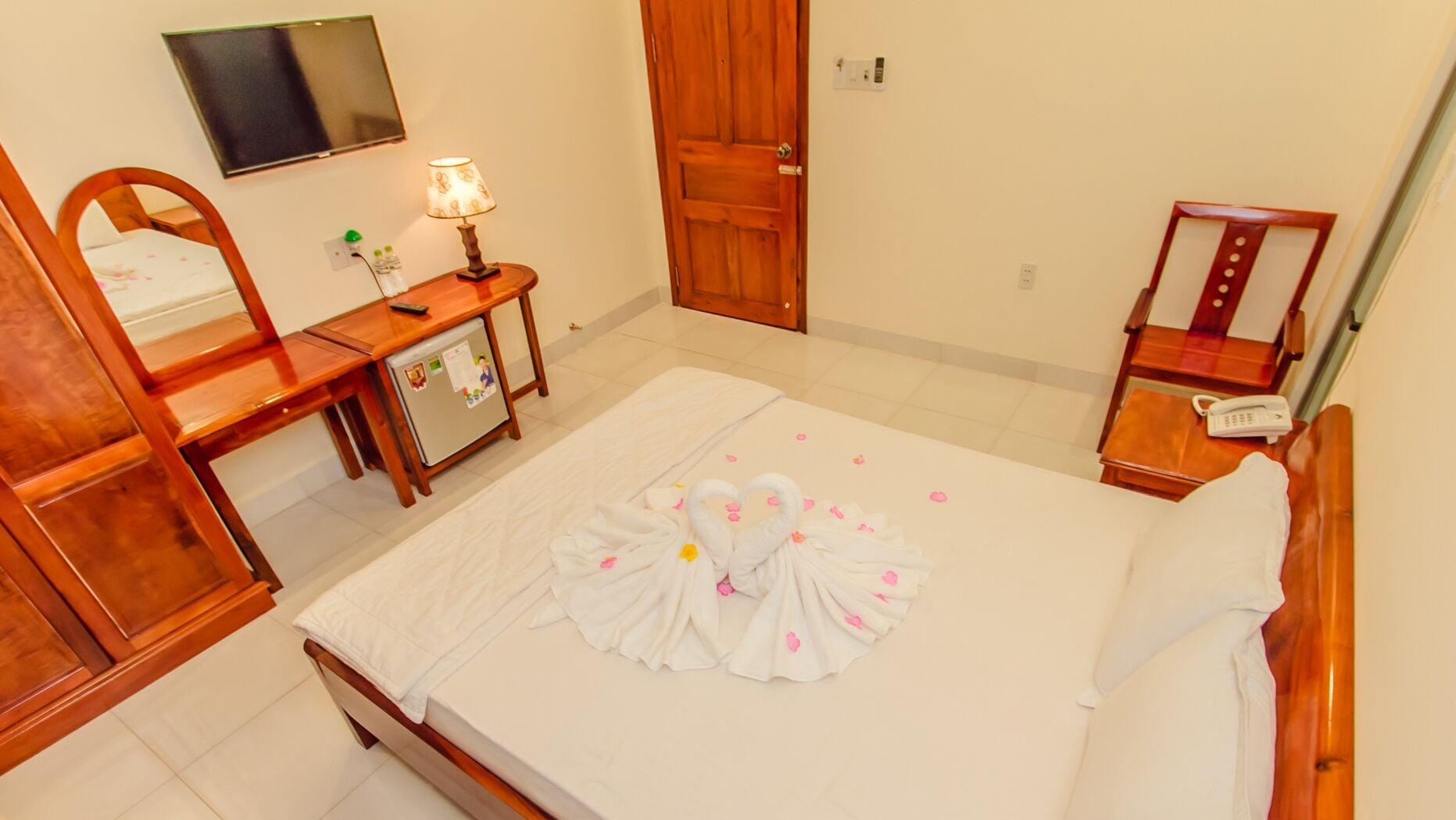 Lien Thong Hotel Phu Quoc Buitenkant foto