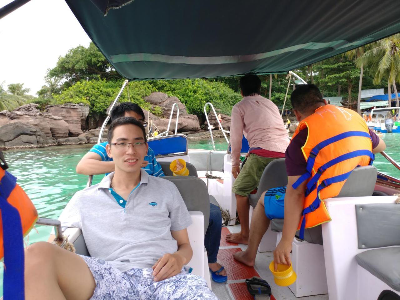 Lien Thong Hotel Phu Quoc Buitenkant foto
