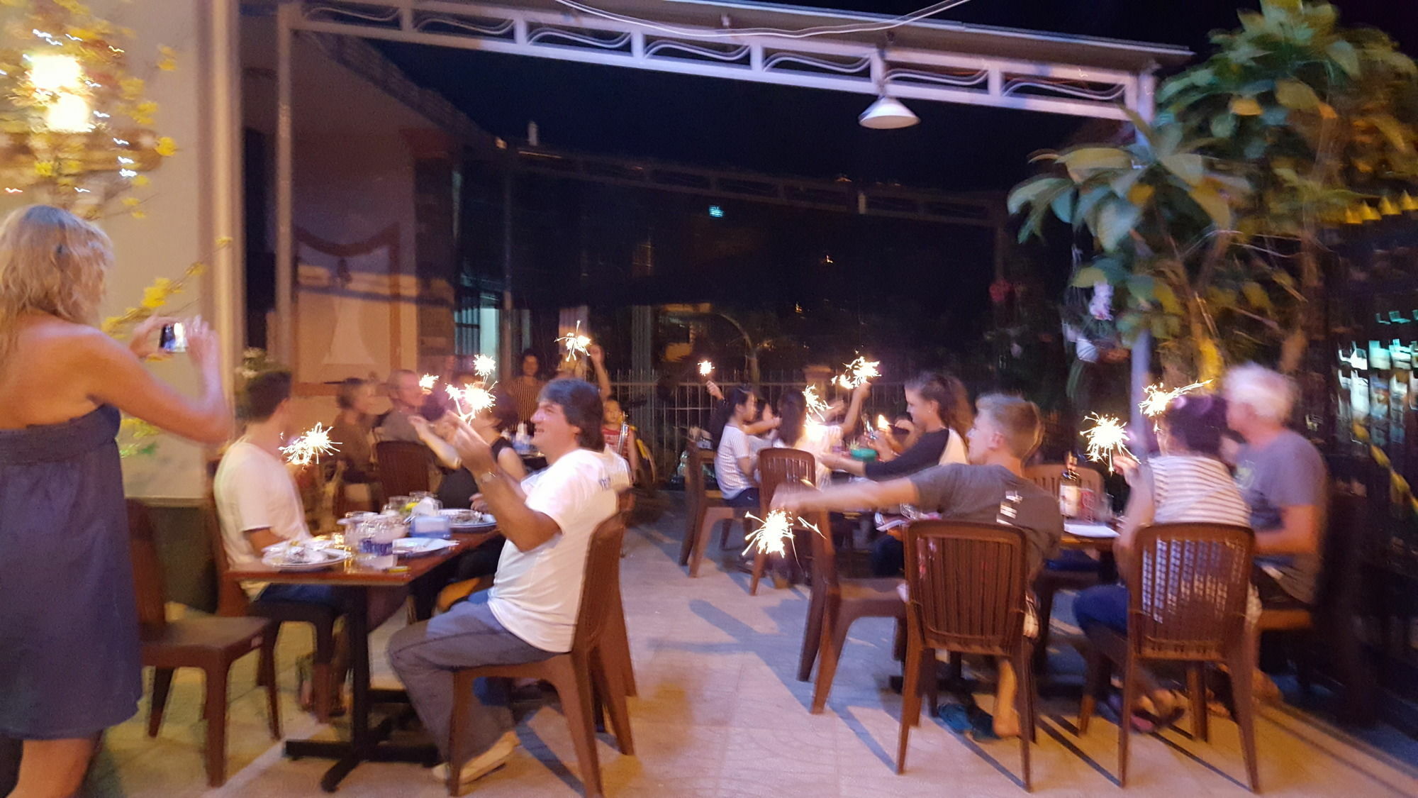 Lien Thong Hotel Phu Quoc Buitenkant foto